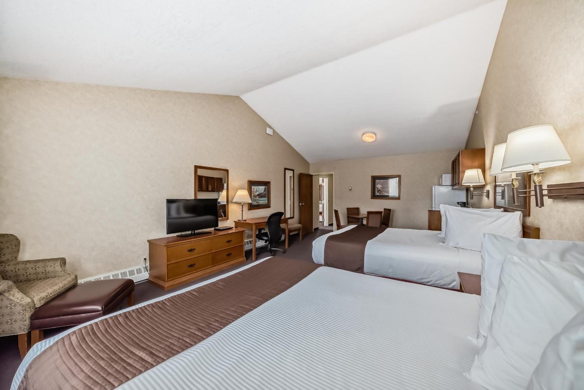 Stony Plain Inn & Suites ภายนอก รูปภาพ